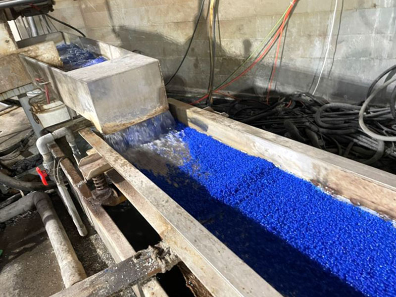溫晟塑膠粒製作，新進三合一造粒設備(粉碎、熔融、造粒)，源頭堅持，品質控管 1