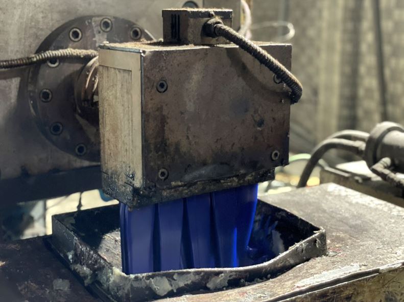 溫晟塑膠粒製作，新進三合一造粒設備(粉碎、熔融、造粒)，源頭堅持，品質控管 3